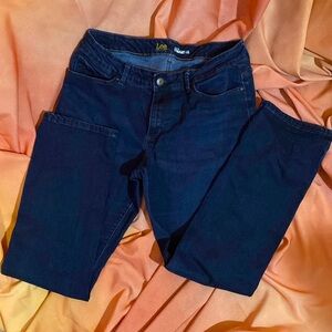 Lee curvy fit straight leg jeans, hidden back pocket!